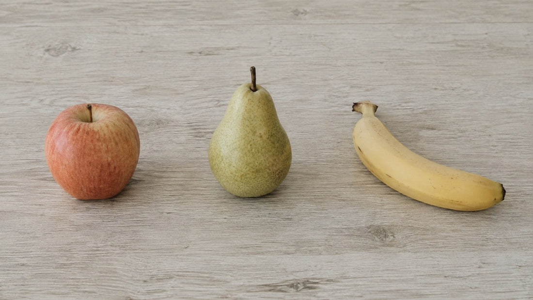 Apfel, Birne und Banane für ein erstes Obstmus