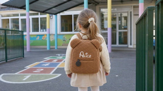 Kinderrucksack mit besticktem Namen – Pflege und Reinigung