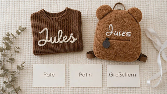 Geschenk von Oma und Opa: Babypullover und Teddy-Rucksack mit besticktem Namen