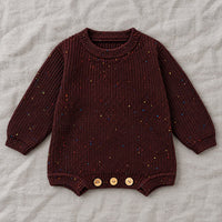 Das Strickmuster des Stramplers, Farbe Schokolade